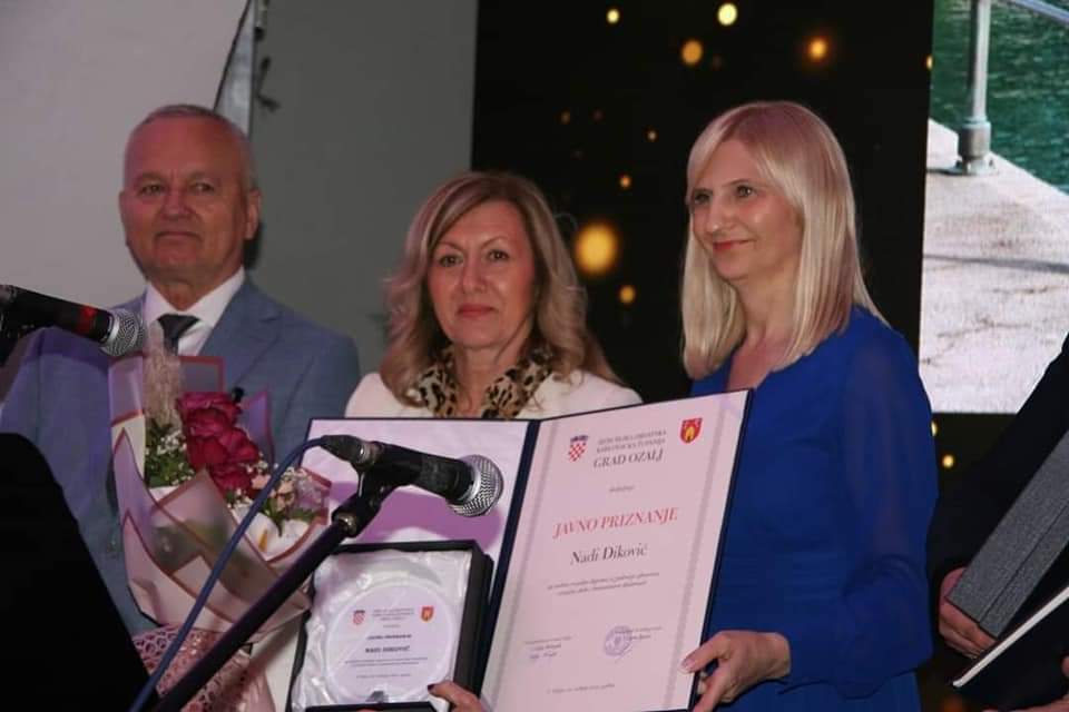 Javno priznanje Grada Ozlja za doprinos u zdravstvu Javno priznanje Grada Ozlja za doprinos u zdravstvu